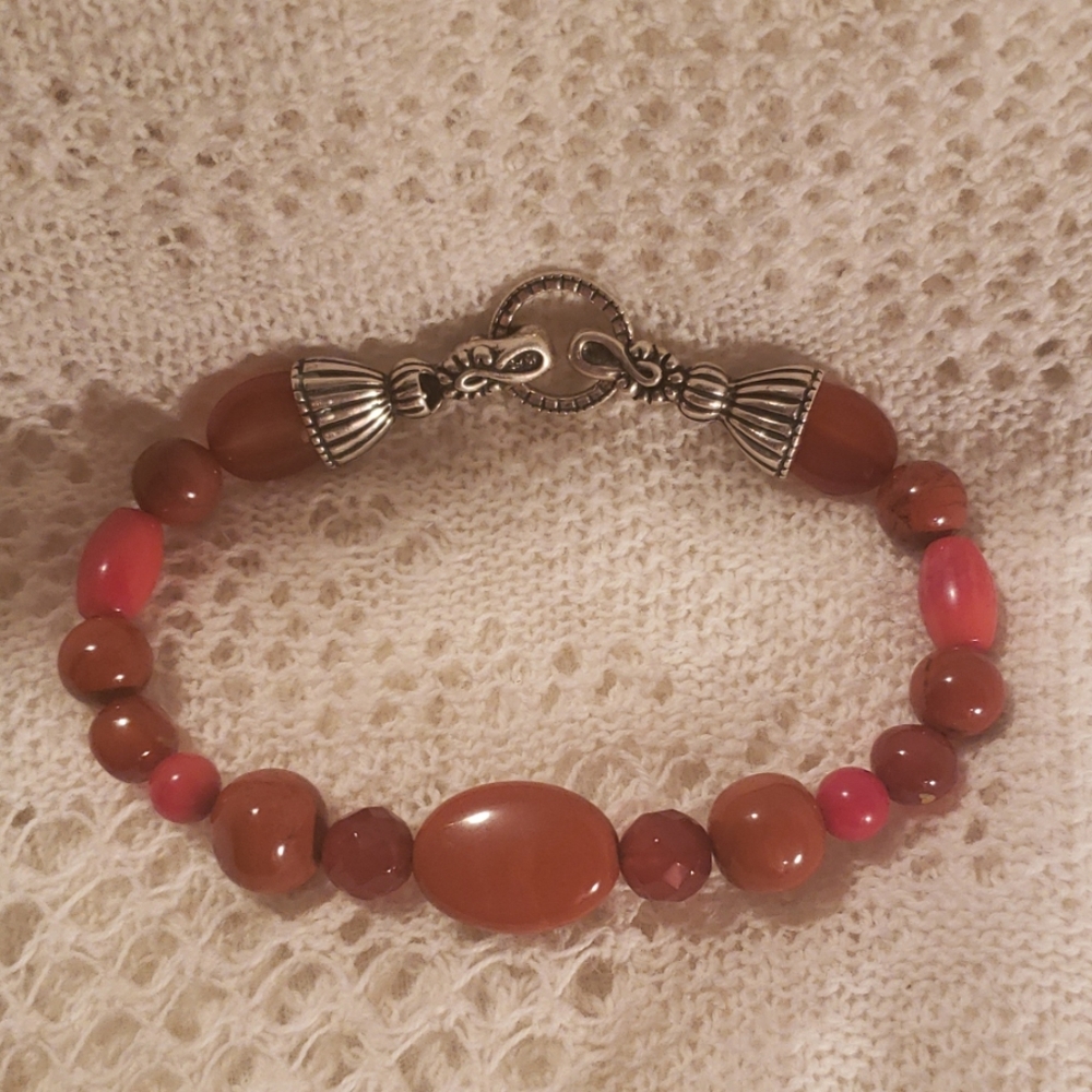 Glass beaded vintage bracelet